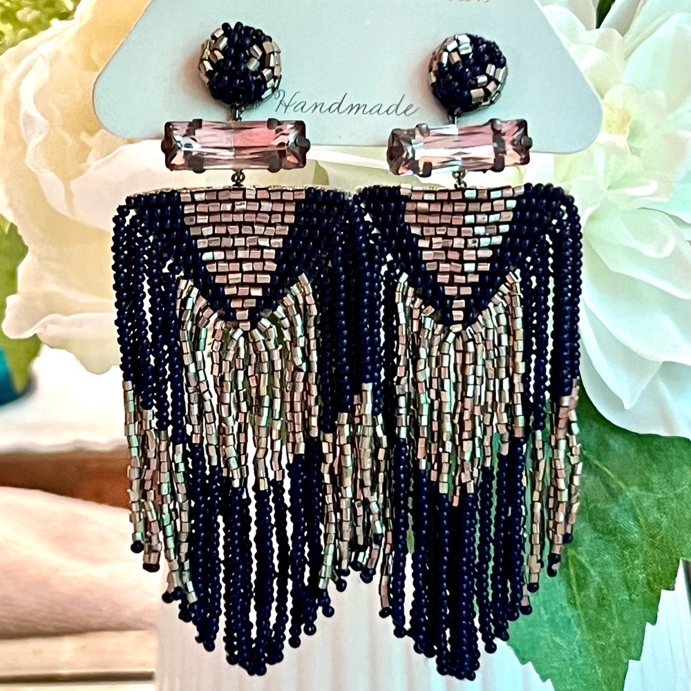 🌺🎉HP🎉🌺 NWT Deepa Gurnani Beaded Fringe Chandeliers - Picture 6 of 14